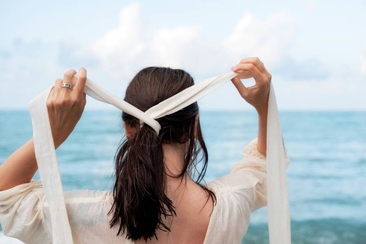 Beach Hair Protection: 7 Proven Tips to Avoid Painful Summer Damage